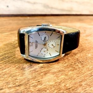 Kenneth Cole Reaction Water Resistant Watch Women